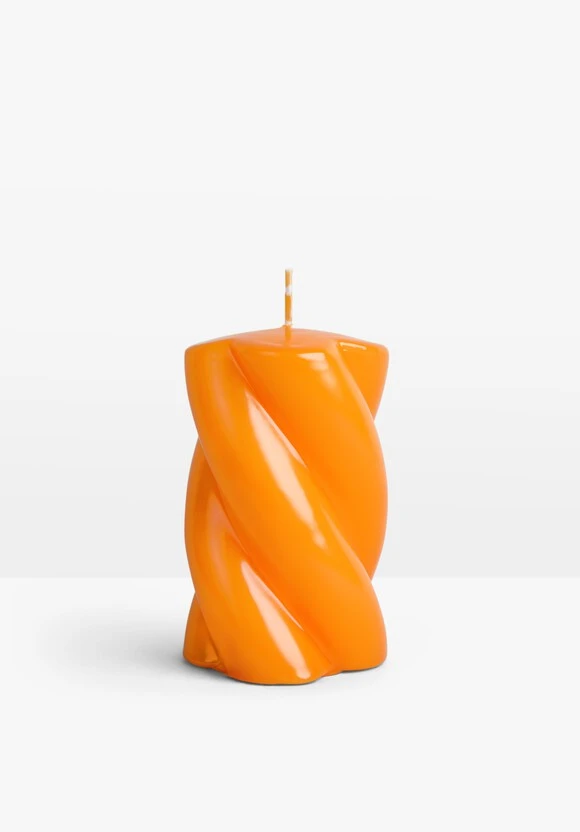 Anna & Nina Blunt Twisted Short Candle 3 Anna & Nina Blunt Twisted Short Candle