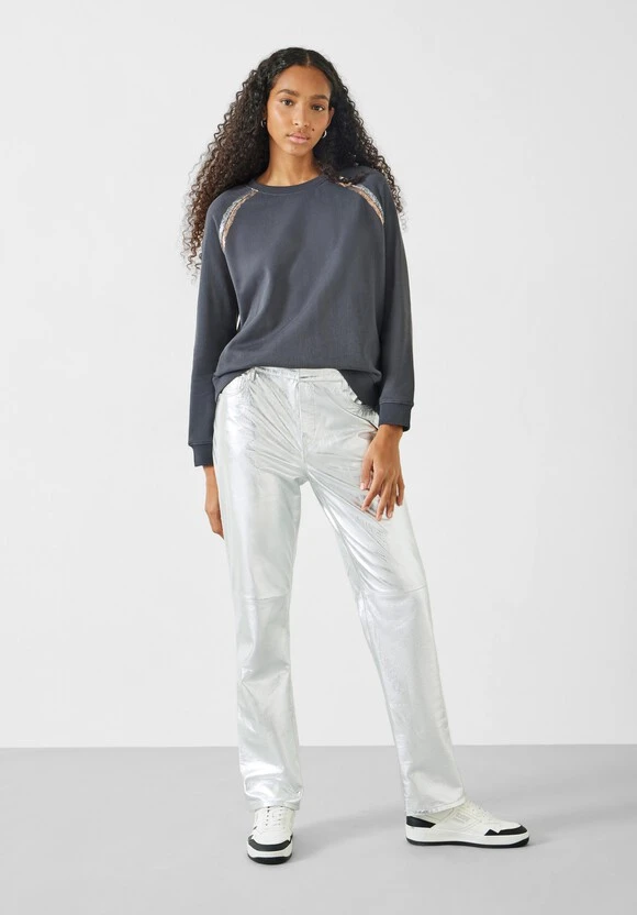 Aurelia Metallic Raglan Sweatshirt 6 Aurelia Metallic Raglan Sweatshirt - Image 4