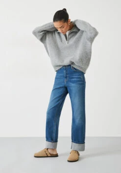Agnes Straight Jeans