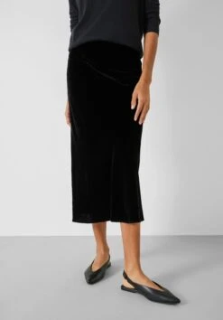 Simone Velvet Skirt -Outlet hush Store 006740 0456 02