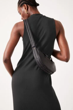 Rory Crescent Leather Crossbody Bag -Outlet hush Store 009454 0456 03