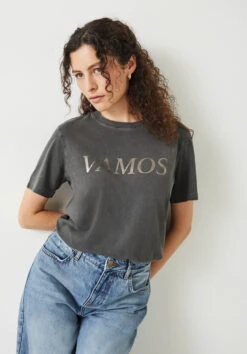 Vamos Crew Neck T-Shirt