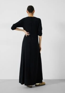 Talen Long Sleeved Knitted Maxi Dress -Outlet hush Store 010594 0456 03